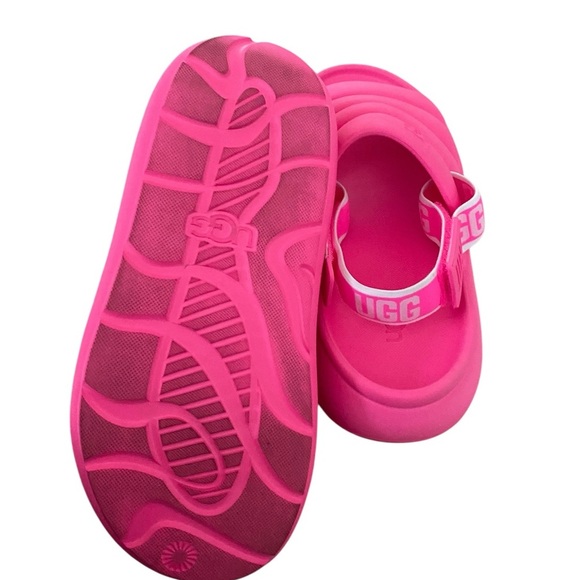 UGG sport Vibrant Pink Sandals - Picture 5 of 8
